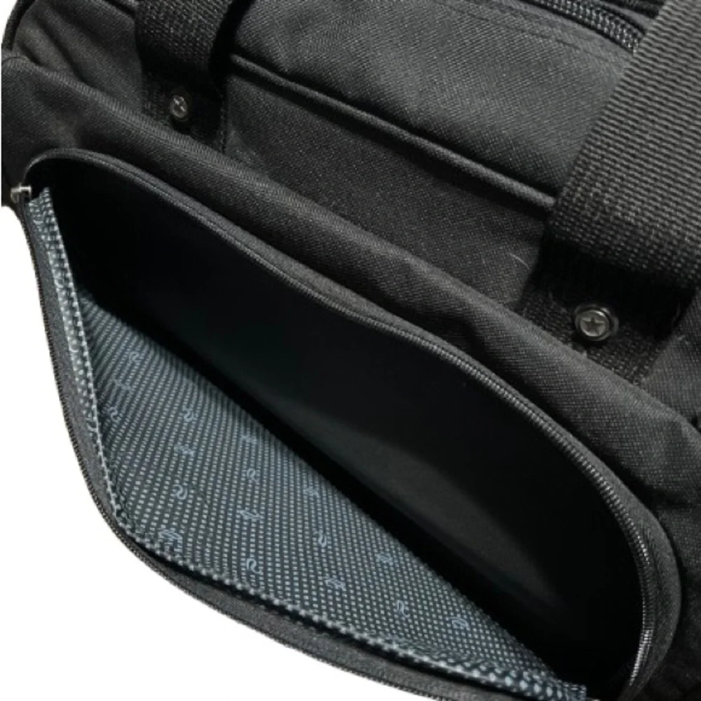 Ricardo Beverly Hills Sport Travel bag - dimensions 19” wide x 12” high- black